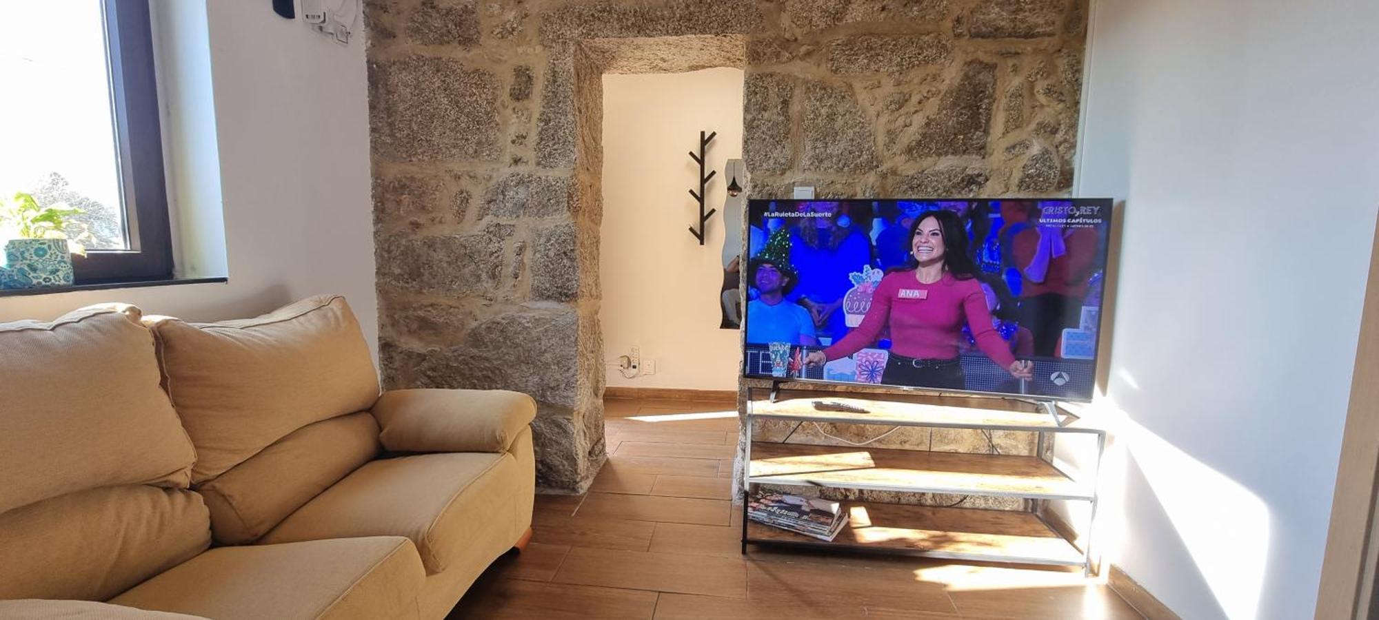 Tipica Casa De Piedra Βίλα Σαντιάγο ντε Κομποστέλα Εξωτερικό φωτογραφία