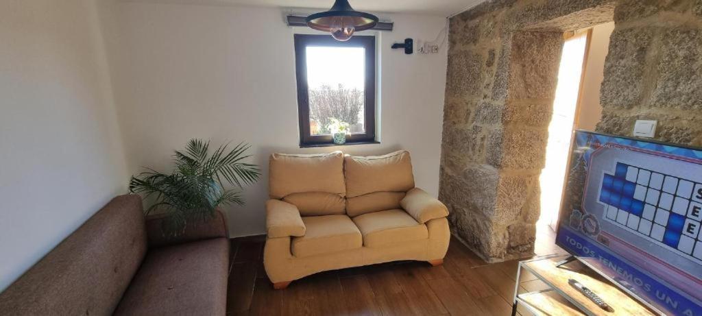 Tipica Casa De Piedra Βίλα Σαντιάγο ντε Κομποστέλα Εξωτερικό φωτογραφία